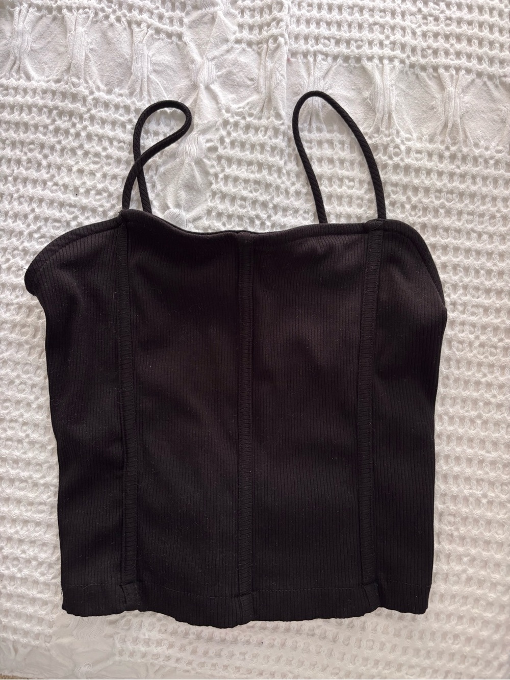 vestique Black Ribbed Spaghetti-Strap Camisole